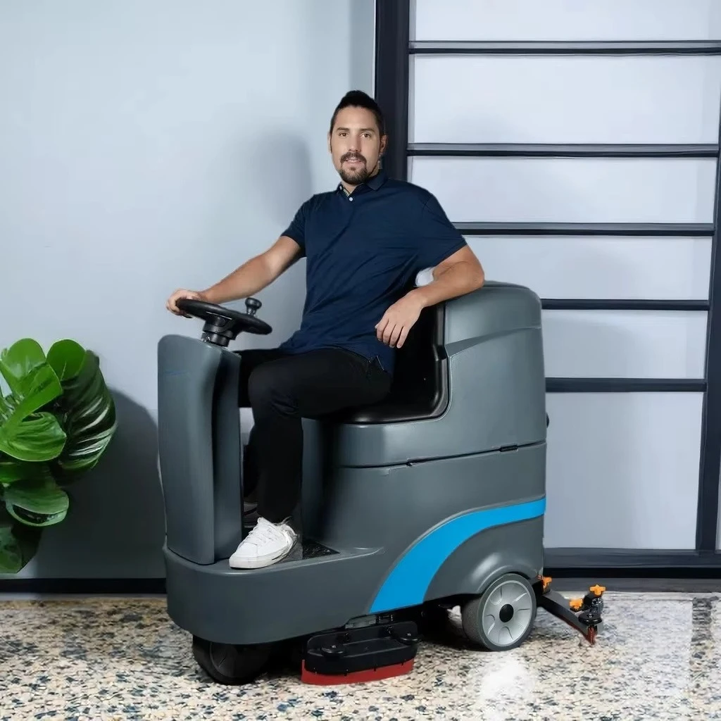 Shopping Mall Floor Cleaning M - Ceramic Tile Floor recensione e prezzo